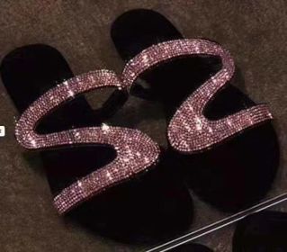 Sexy Women Summer Flat Slippers Rhinestone Shoe Open Toe Roman Beach Sandal ladies Flip Flops Black Non-slip Slides size 35-43 (Color: Pink, Shoe Size: 35)